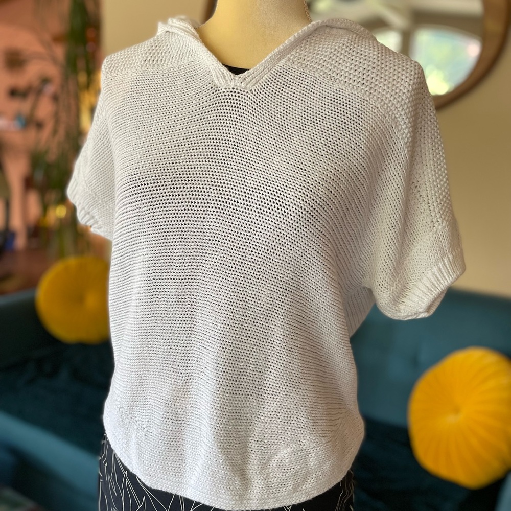 Tommy Bahama hooded sweater